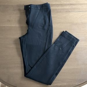 BNWT RW&CO high rise legging size small